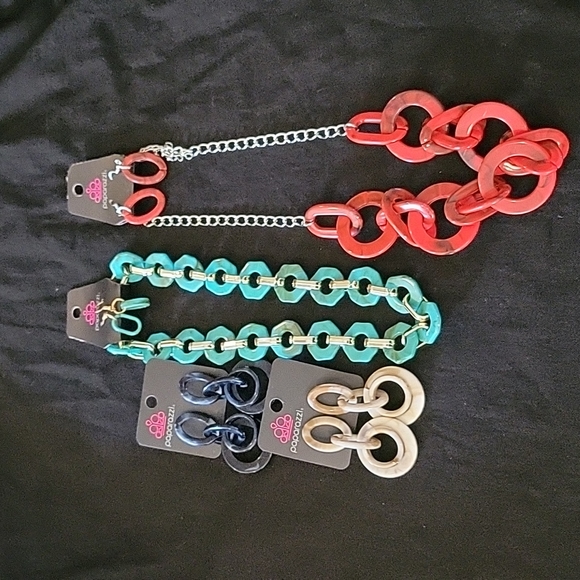 paparazzi Jewelry - Paparazzi  Acrylic jewelry. NWT. BUNDLED (4 pcs)